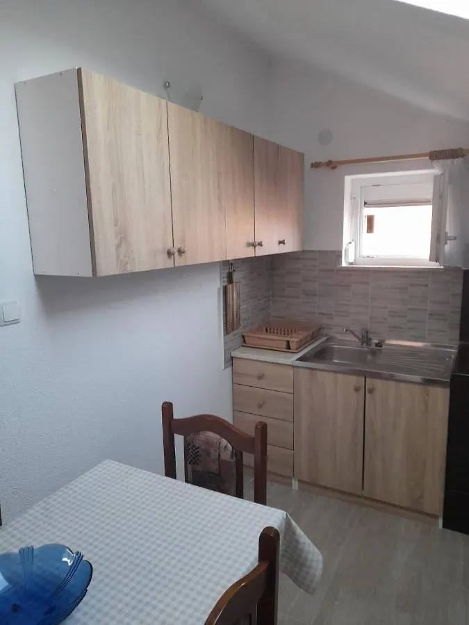 Apartman Jeger Умаг 0*,